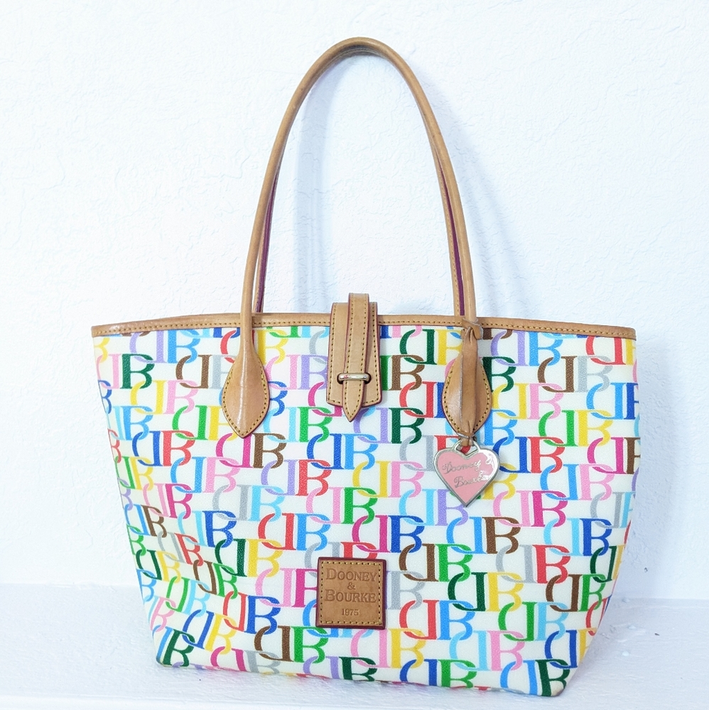 Dooney and Bourke tote